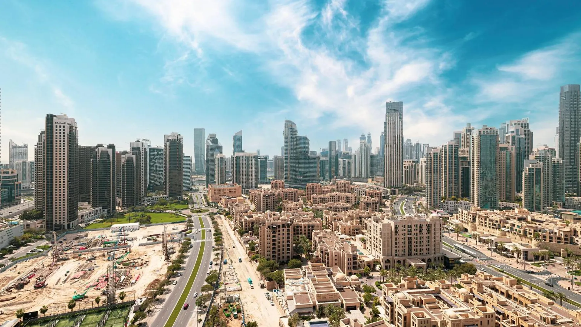 Smartstay At Burj Royale - Full Burj Khalifa View - Brand New Luxury Apartments Dubai