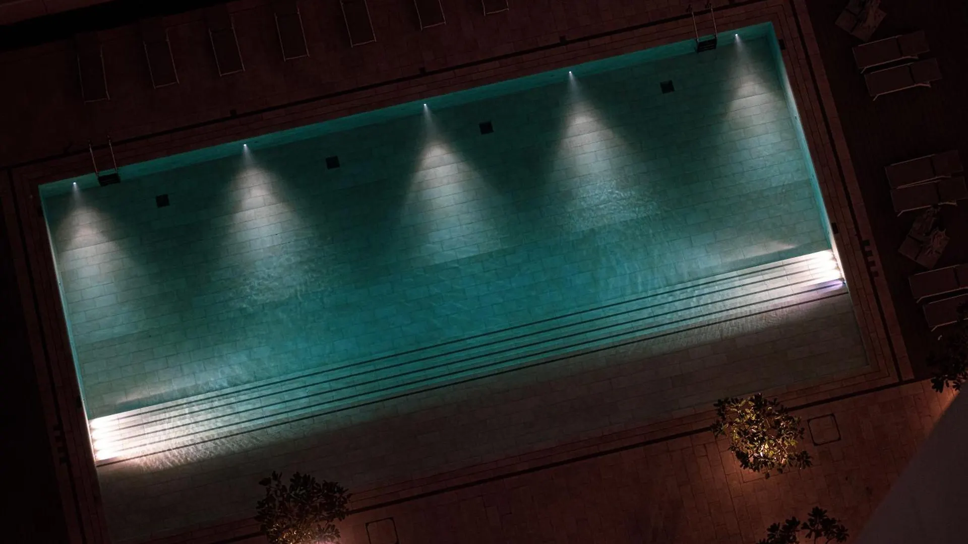 Smartstay At Burj Royale - Full Burj Khalifa View - Brand New Luxury Apartments Dubai